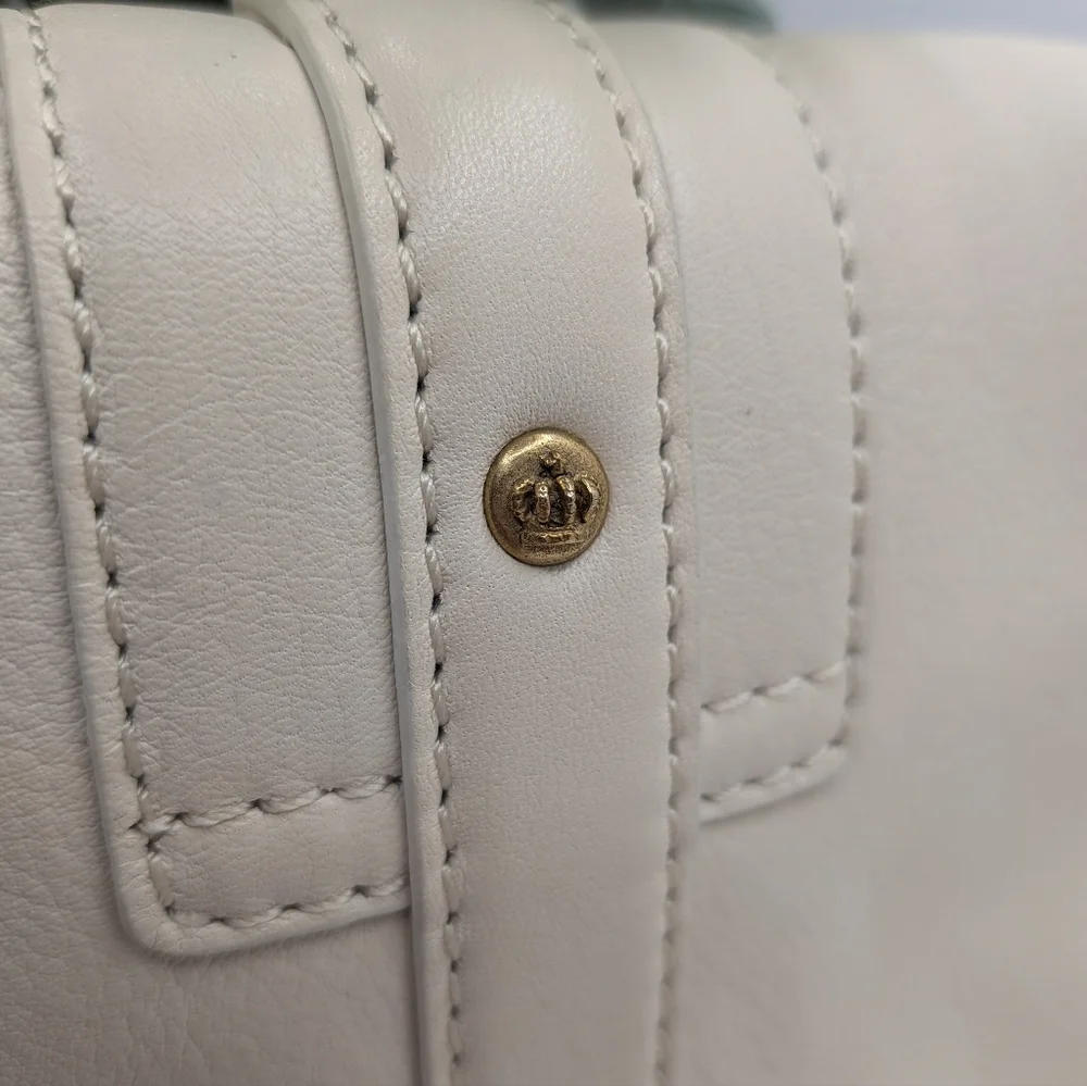 Juicy Couture Vintage Cream Leather Shoulder Bag P&G Era